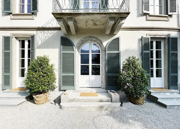 Ego Lake Como فيلة تورنو